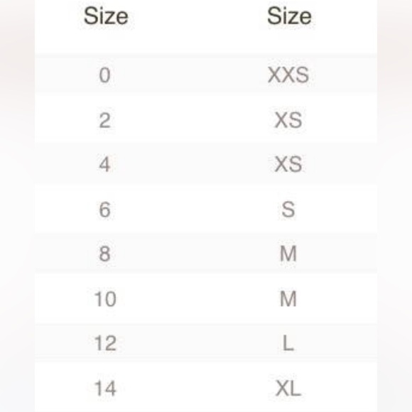 𝅺LA Blanca Island Goddess Cut Out Swimsuit TopNWT10 - Picture 8 of 8